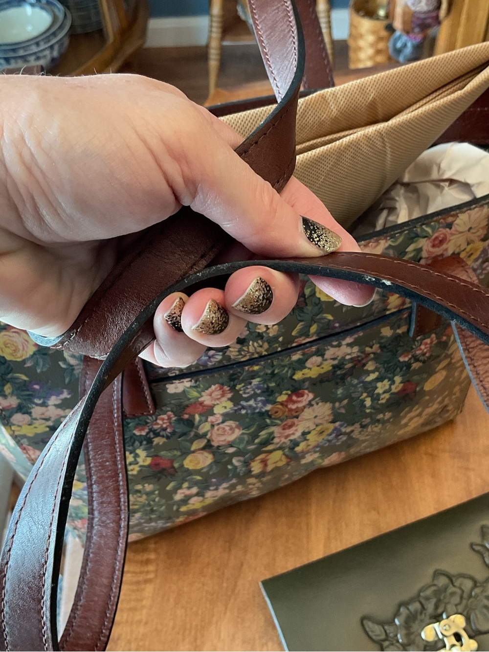 Patricia Nash Floral English Country Varsi Tote with Terresa Wallet Olive Green - Picture 15 of 16